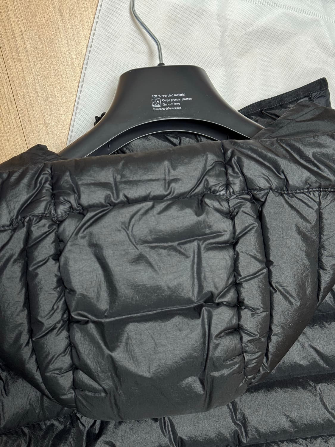 25SS 스톤아일랜드 룸우븐 체임버스 경량패딩 M 상품이미지8