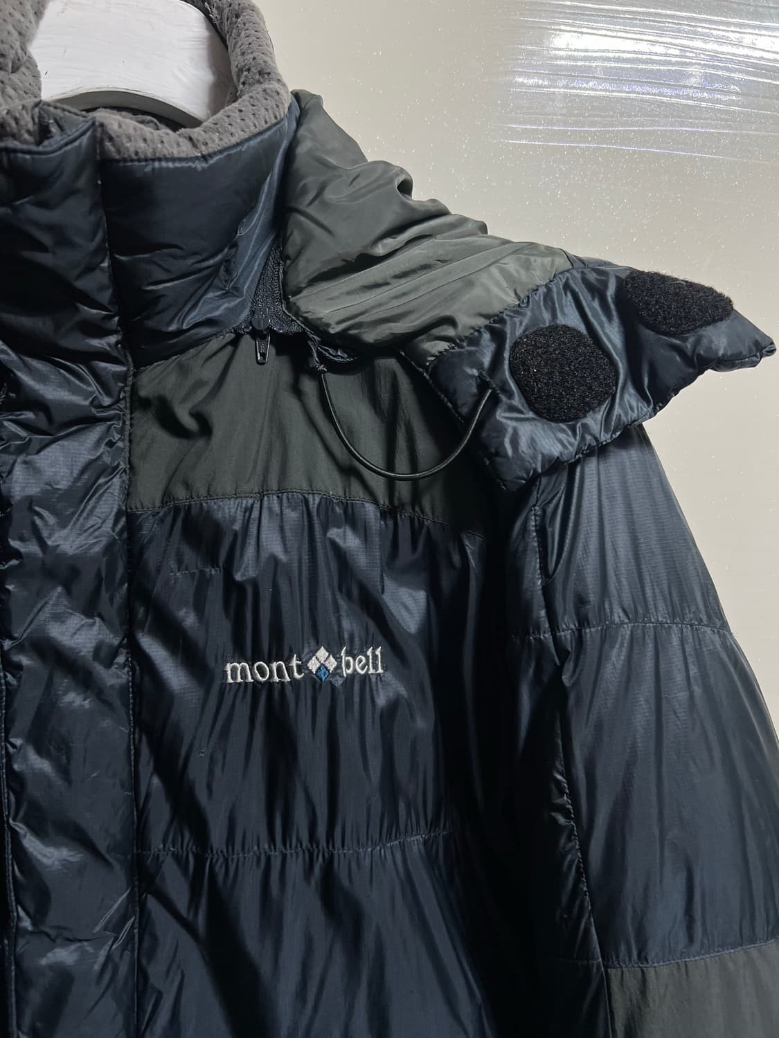 몽벨 경량 패딩 블랙 800필파워 상품이미지2