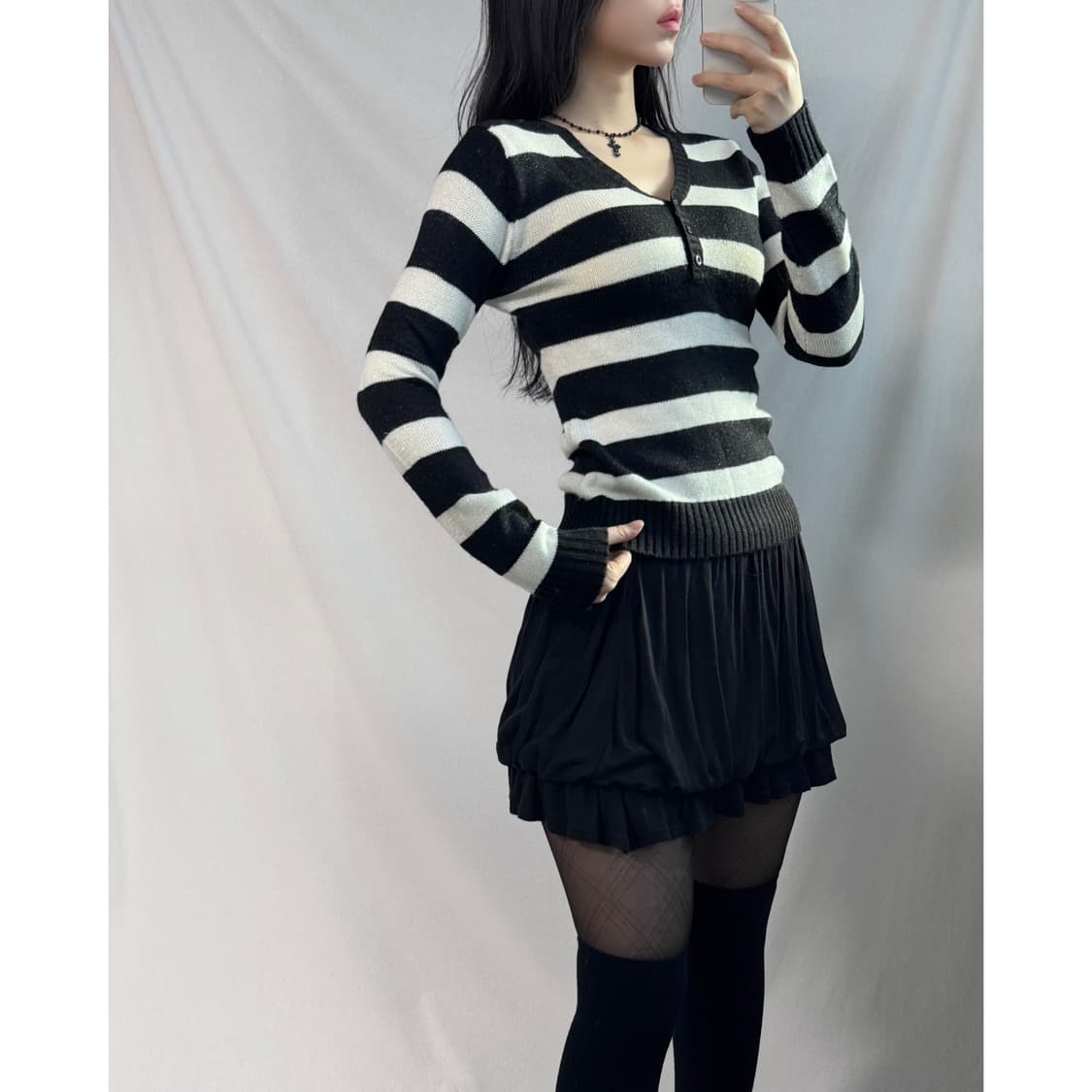 버튼 넥 글리터 니트 퍼프 밑단 스커트 2pcs SET 상품이미지1