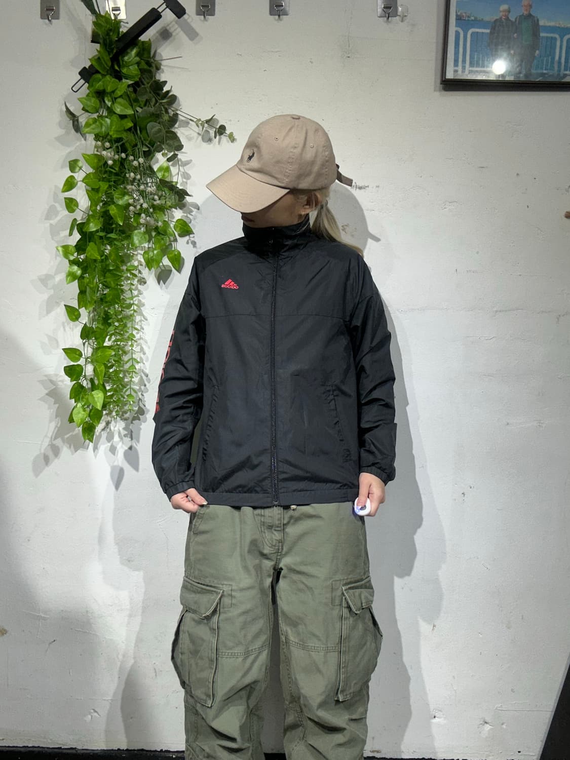 아디다스 블랙 핑크 스펠아웃 바람막이 자켓 S 상품이미지2