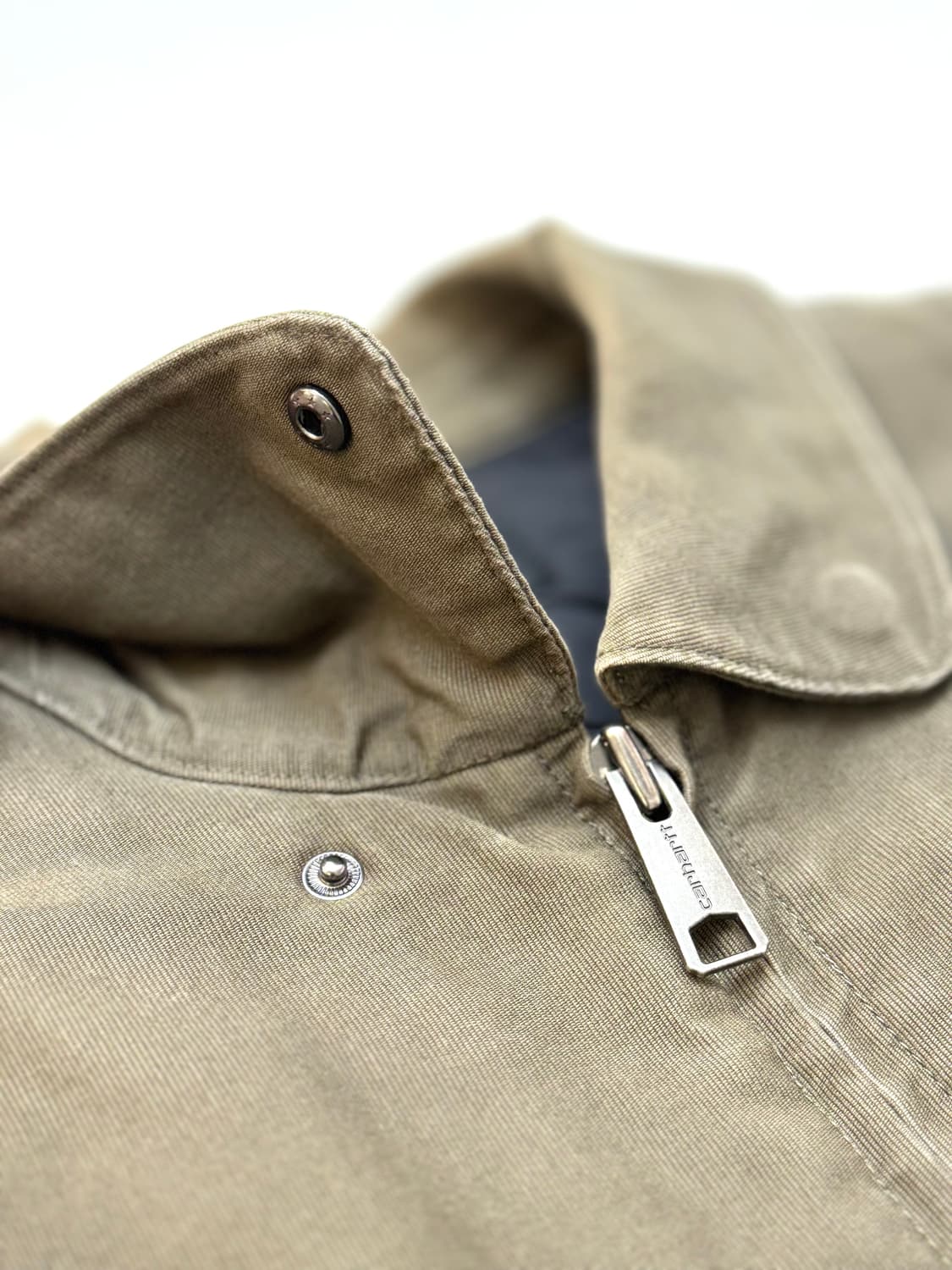 Carhartt 칼하트 WIP 애비에이터 헤비코튼 카키색상 워크자켓  상품이미지3