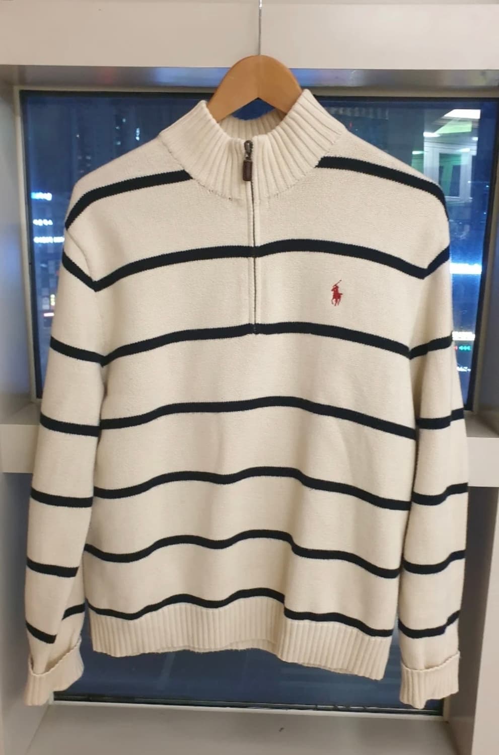 폴로 랄프로렌 스트라이프 반집업 니트 상품이미지1