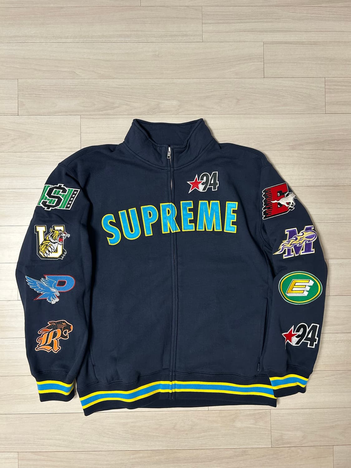 (L) 슈프림 마스코트 집업 - 26ss 상품이미지1