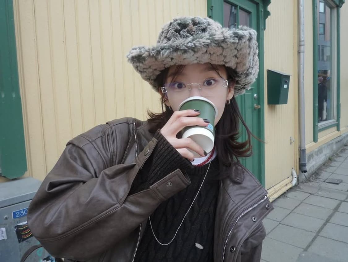 아비에무아 패널드 페이크 레더 재킷 상품이미지4