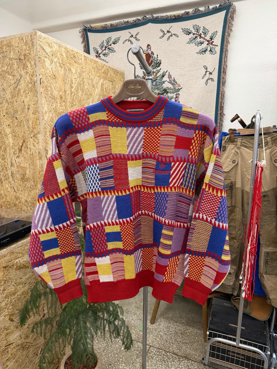 던롭 패치워크 라운드넥 니트 상품이미지1