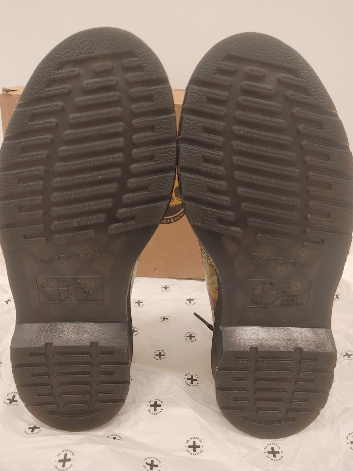 닥터마틴 1461  3홀 디파올로 수태고지 한정판 상품이미지3