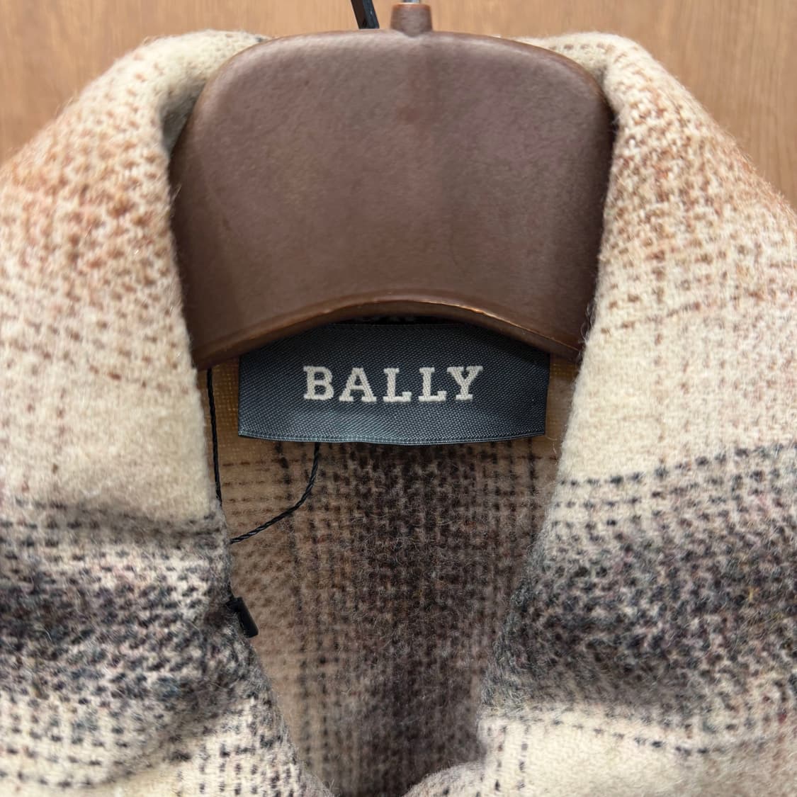 발리 체크 하프 코트 프린지 원 버튼 오픈 디테일 루즈핏 베이지 상품이미지6