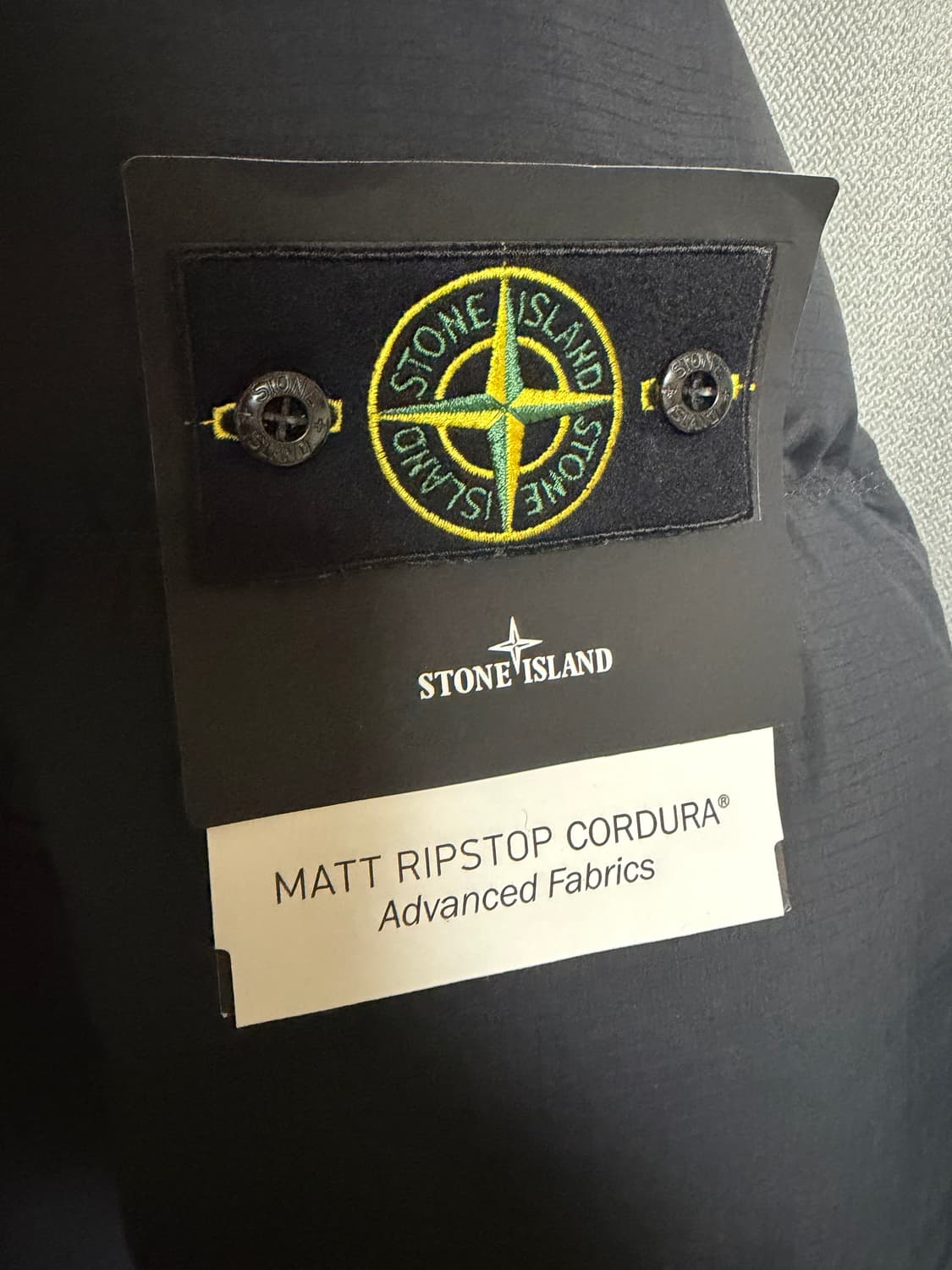 스톤아일랜드 매트 립스탑 패딩 판매합니다 상품이미지3