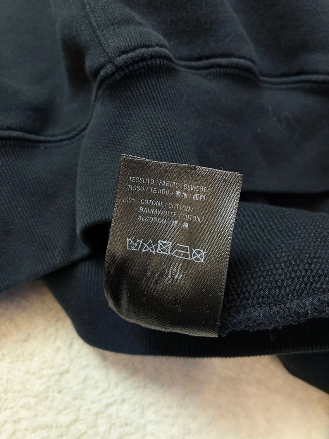 발렌시아가 블랙 BB 로고 오버핏 후드 티셔츠 PN5729    상품이미지9