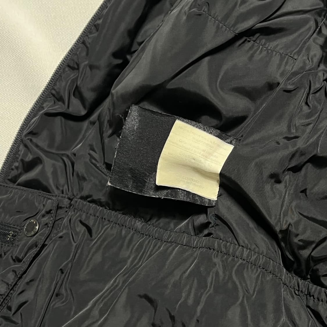 M 프라다 블랙 나일론 후드 패디드 자켓 상품이미지6