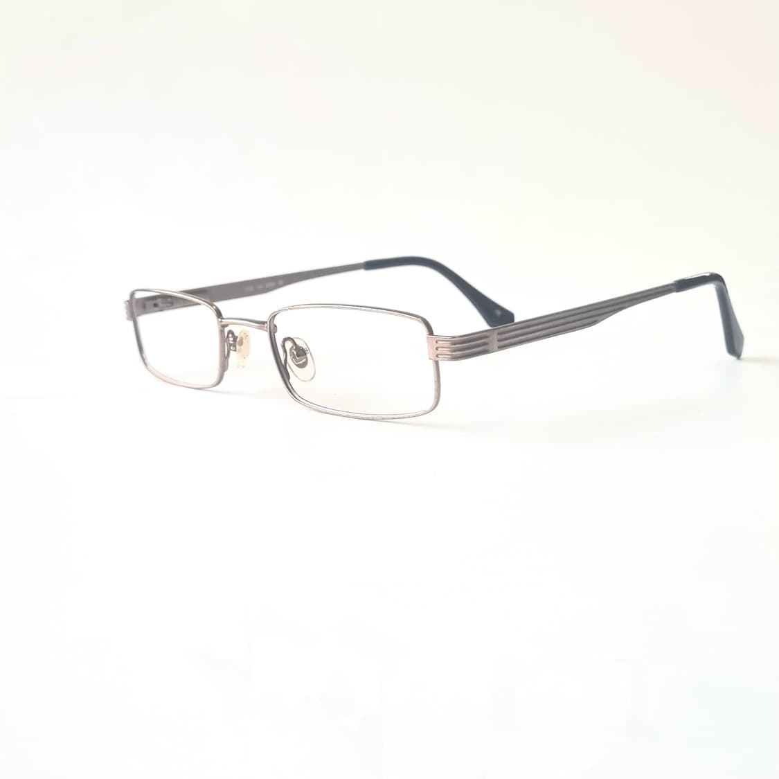 데드스탁 레트로 긱시크 안경테 425 상품이미지4