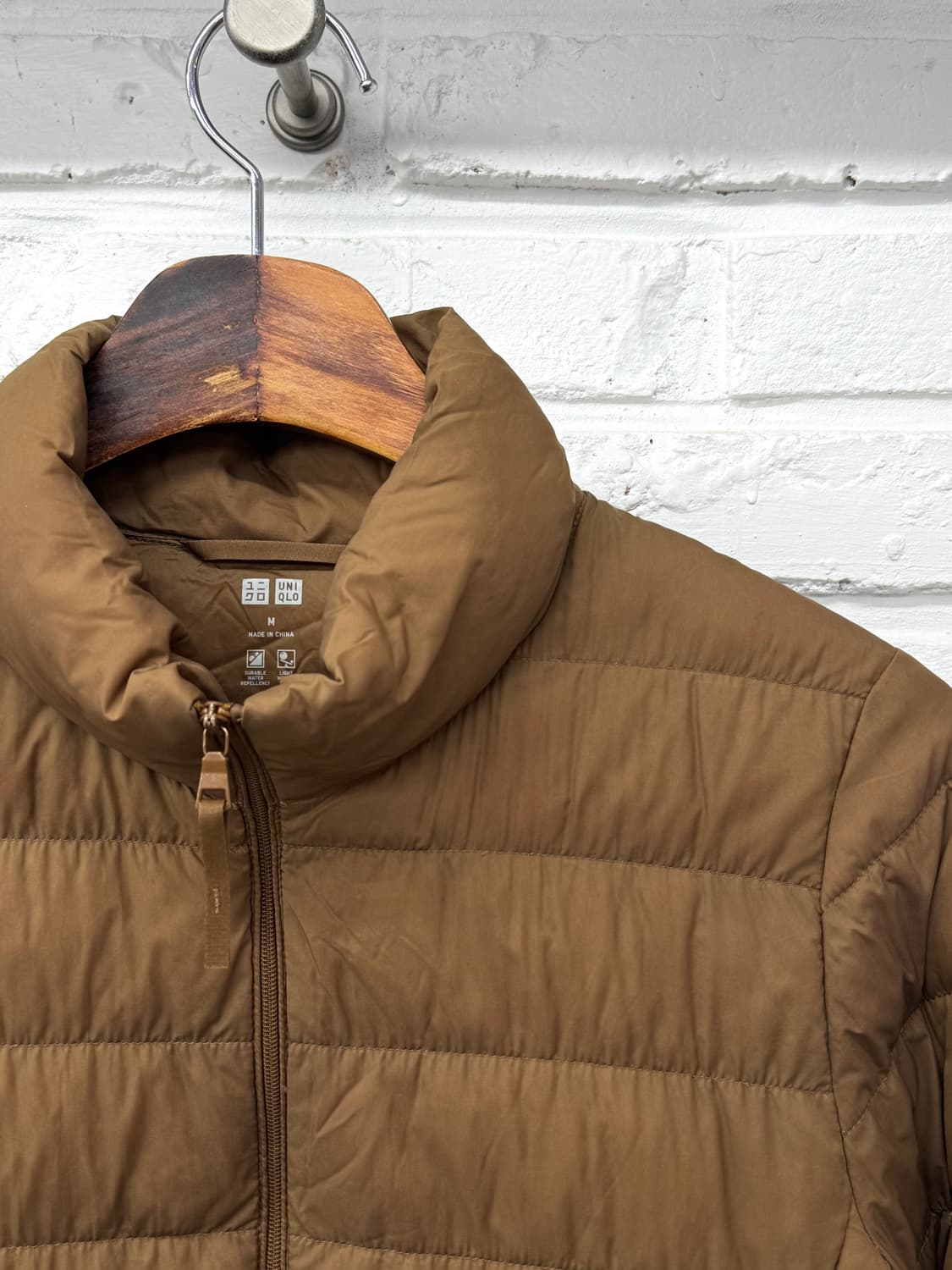 유니클로 브라운 경량패딩 상품이미지4