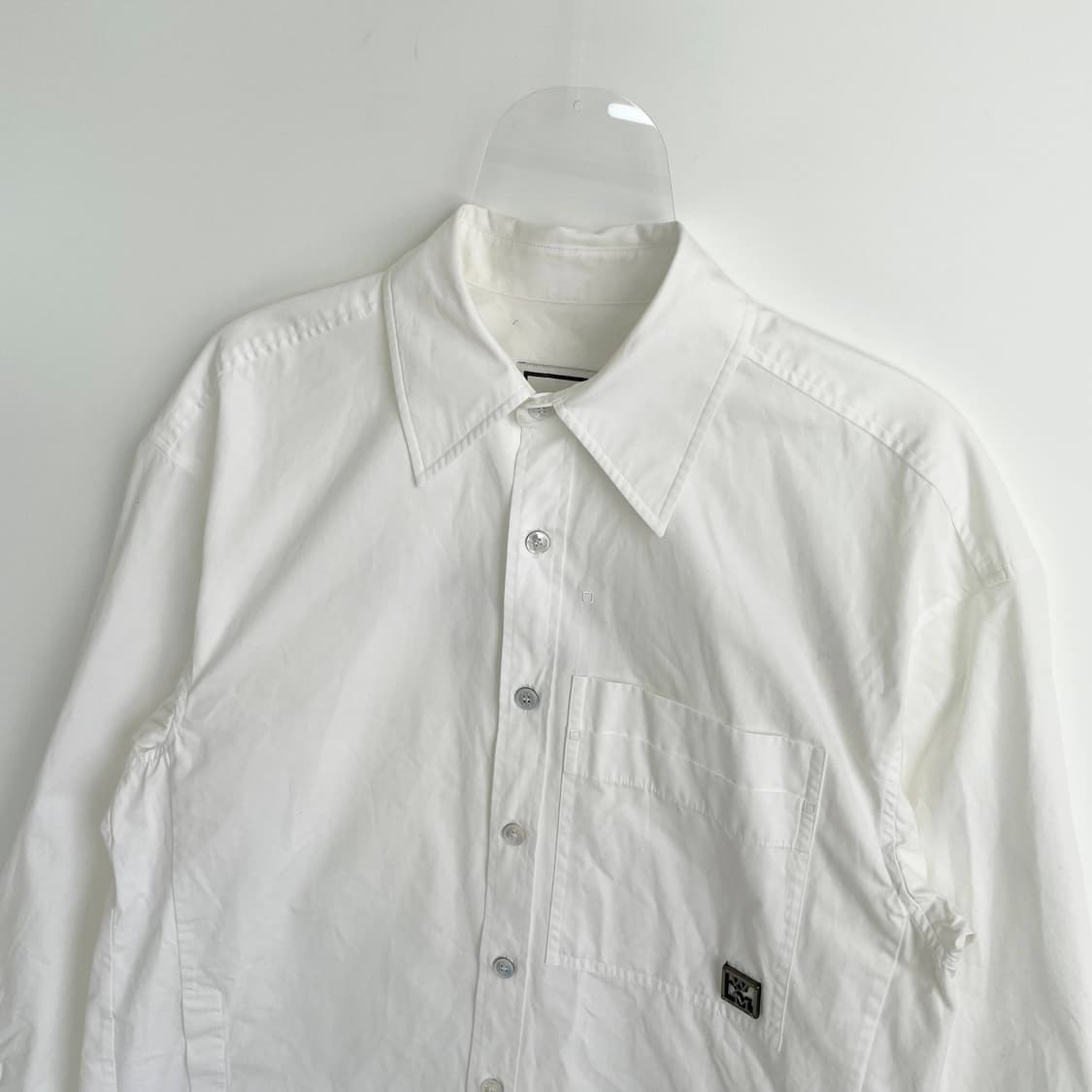 C1 우영미 화이트 체스트 포켓 스틸 로고 오버핏 코튼 셔츠 36사이즈 상품이미지2