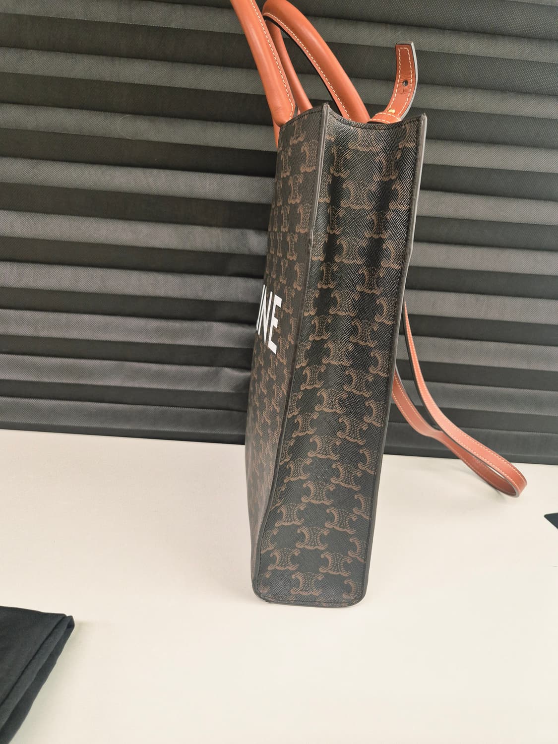 셀린느 카바스백 스몰 상품이미지4