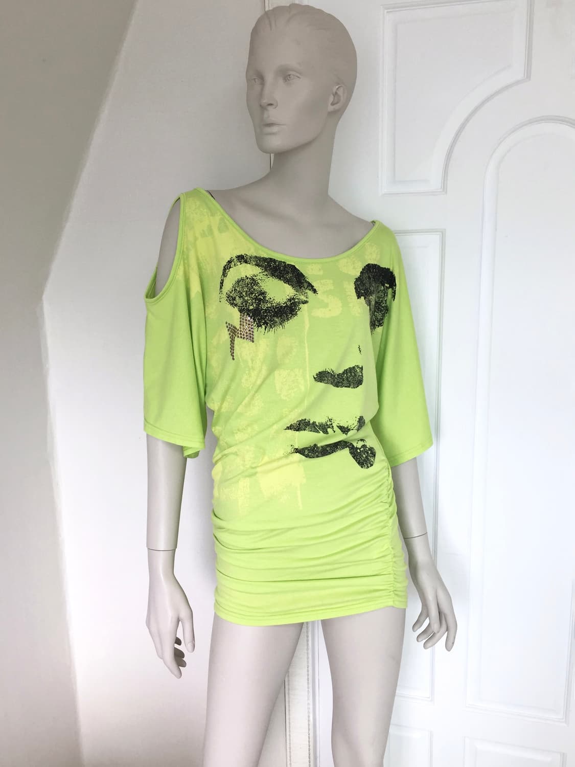 Neon Green Women- Face Top 상품이미지7