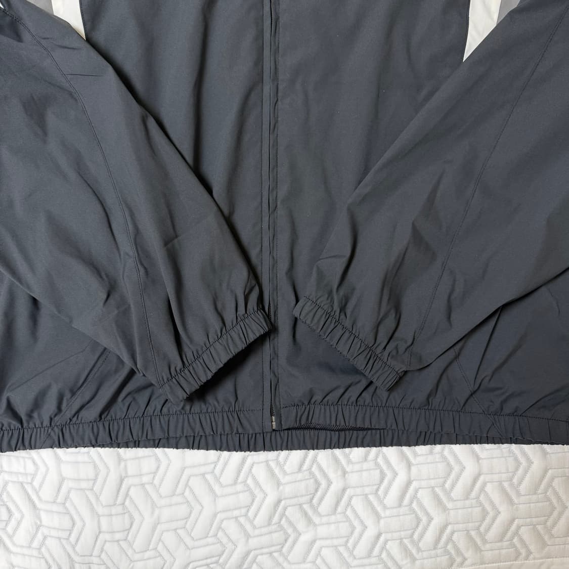 [L] 25F/W 팔라스 판타지 쉘 자켓 블랙 상품이미지6