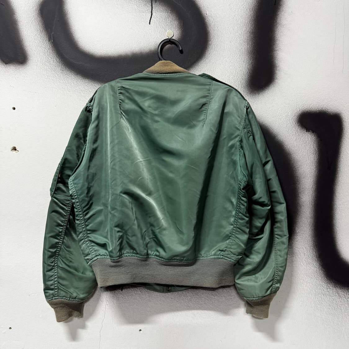 1950s USA 알파인더스트리 L2B 초판 복각 플라이트 자켓 상품이미지2