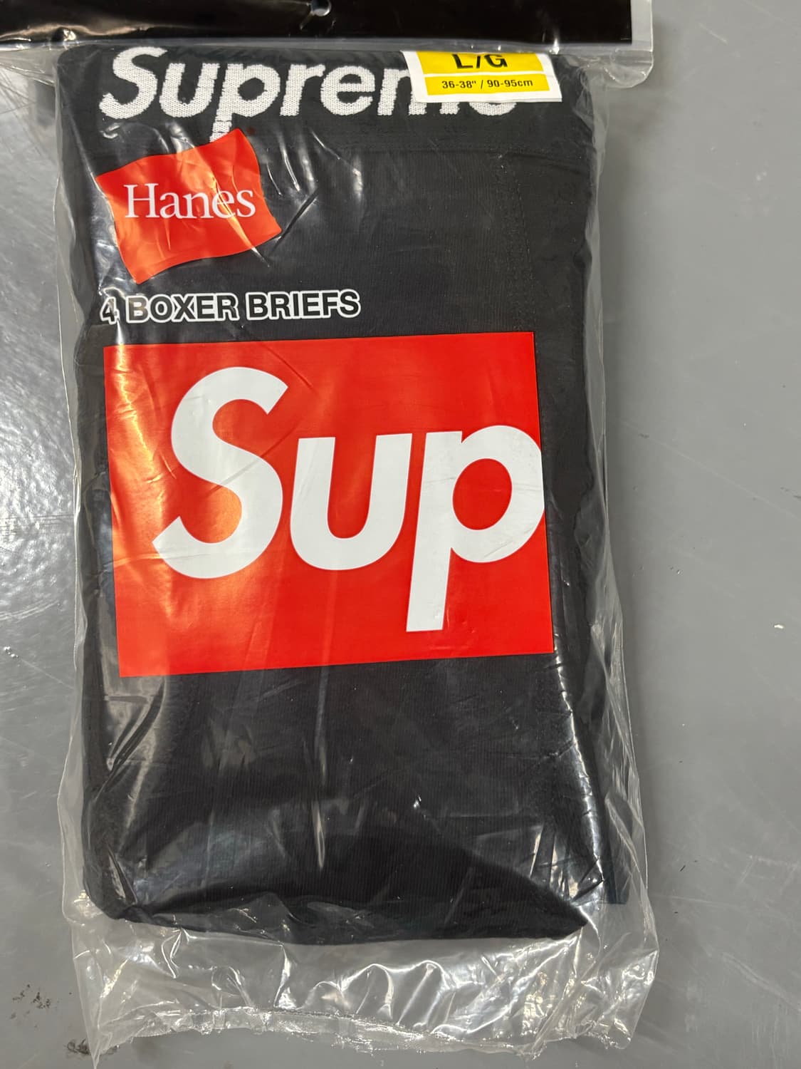 슈프림 헤인즈 브리프 L 상품이미지1