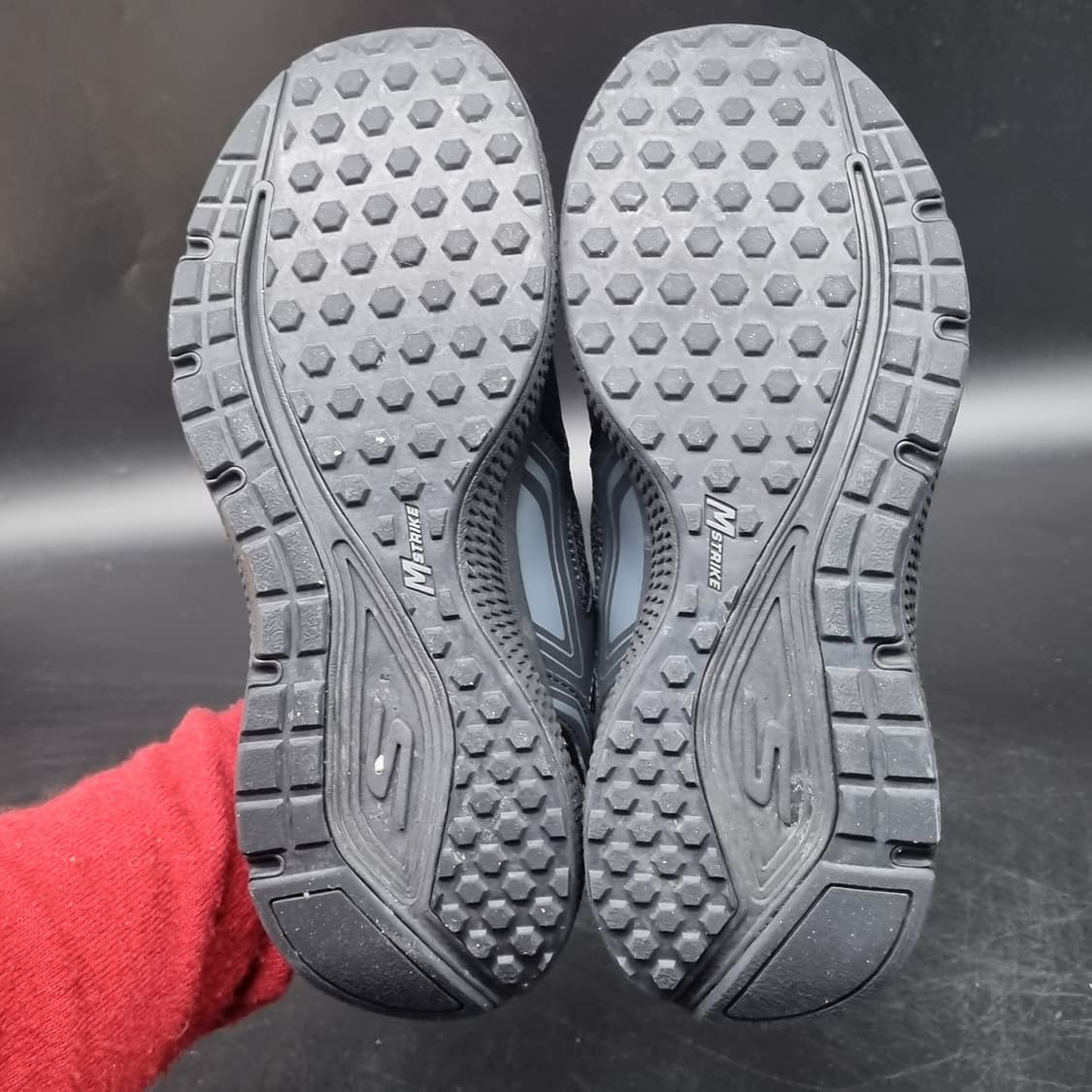 스케쳐스 고런 운동화250  상품이미지3