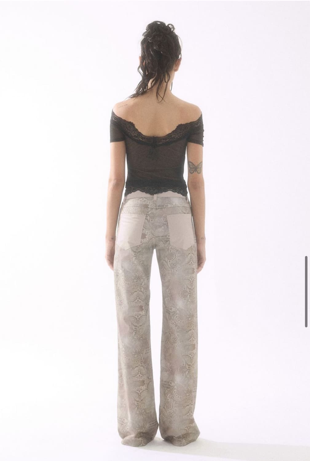 배디 badee off shoulder top 오프숄더 탑 상품이미지4