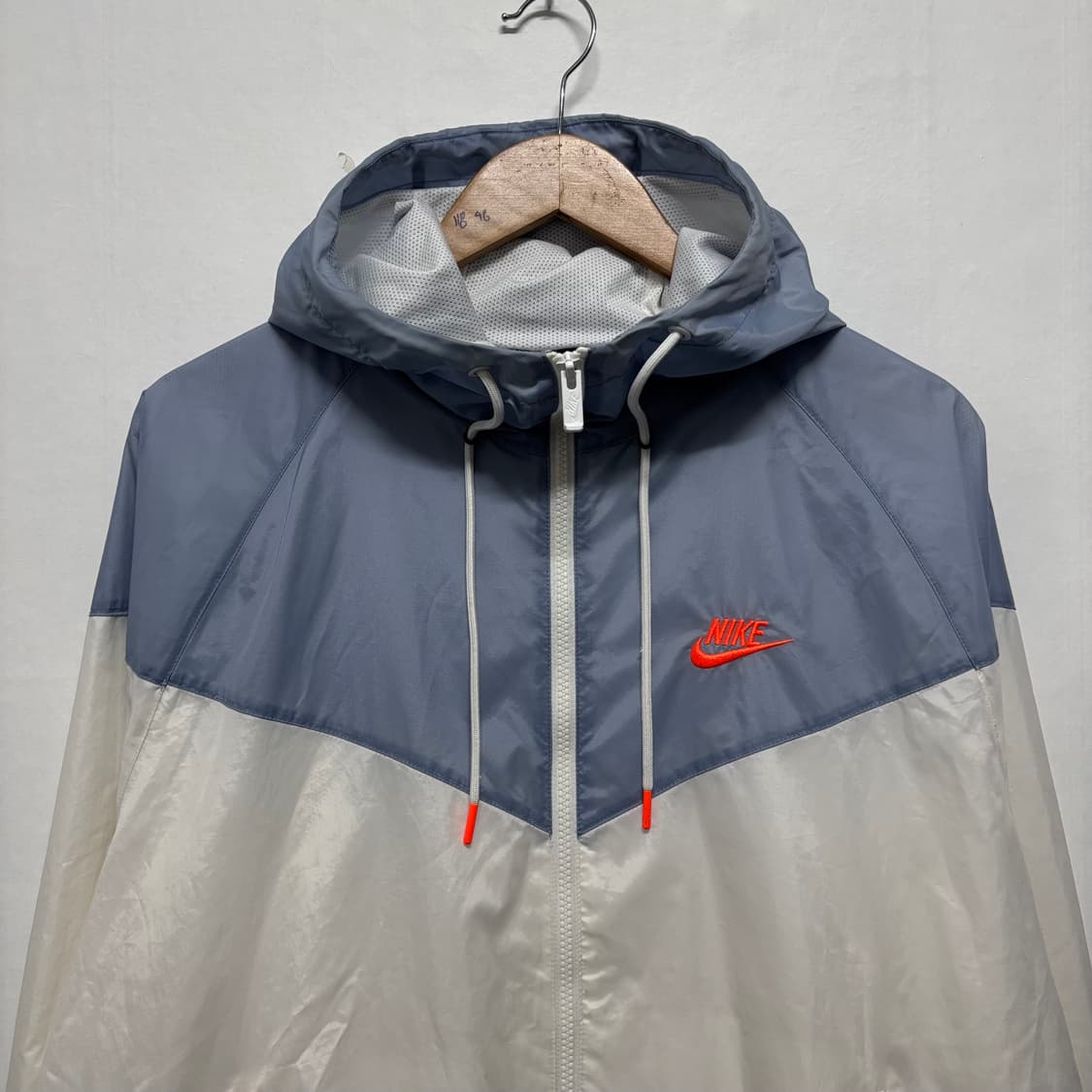 나이키 스우시 후디 윈드러너 상품이미지2