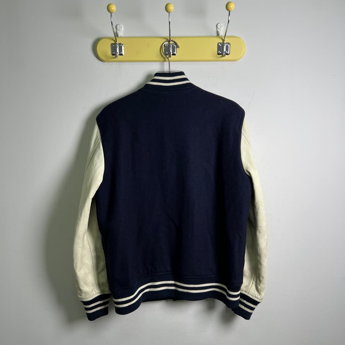 Famouz 네이비 레더 바시티 자켓 M 상품이미지2