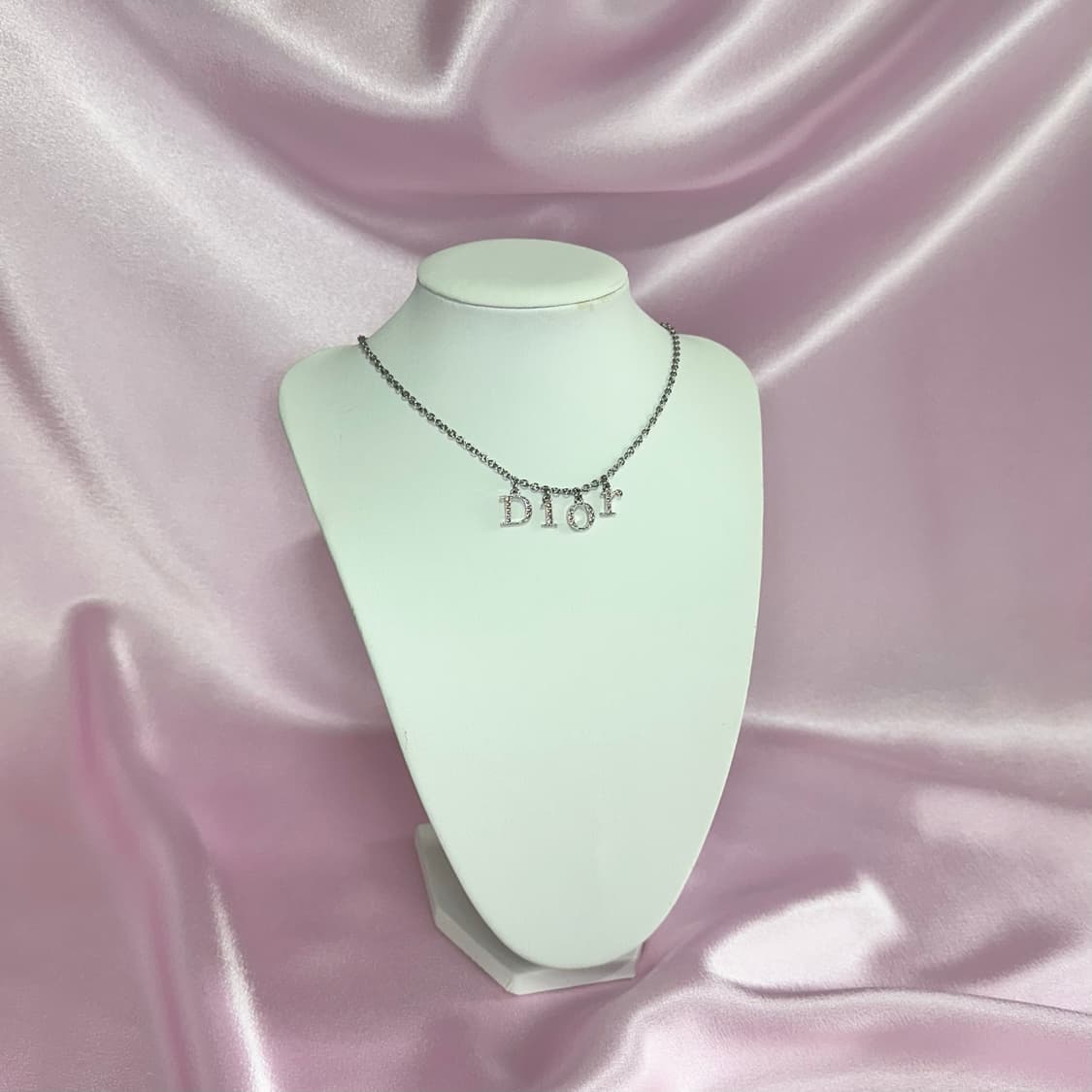 디올 핑크 레볼루션 목걸이 상품이미지5