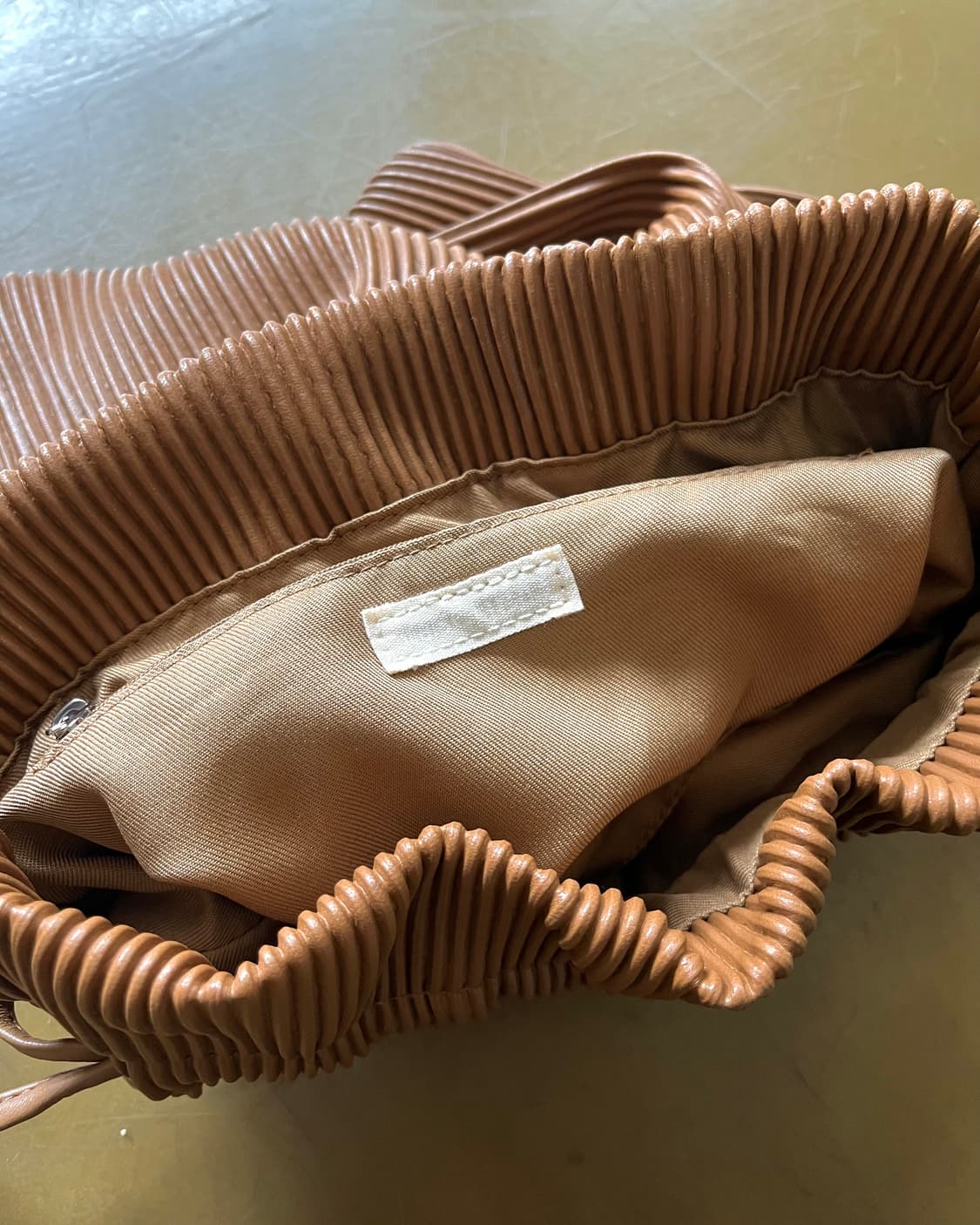 Studio Clip Japan Pleats Leather Bag 상품이미지8