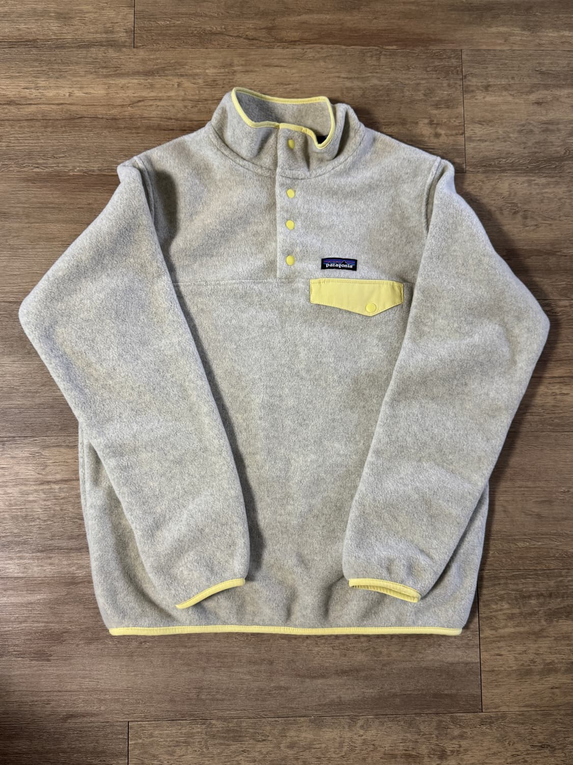 파타고니아 라이트웨이트 신칠라 스냅T 플리스 풀오버 우먼스 상품이미지1