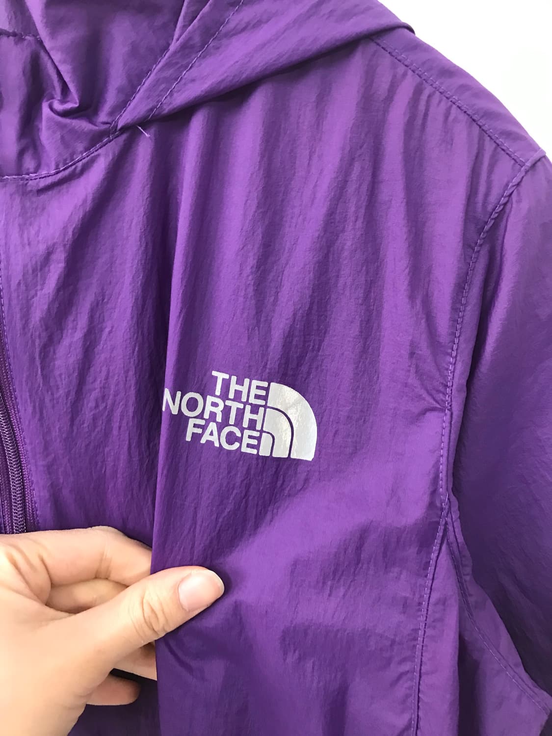 노스페이스 써밋시리즈 퍼플 경량 윈드 바람막이 자켓 상품이미지4