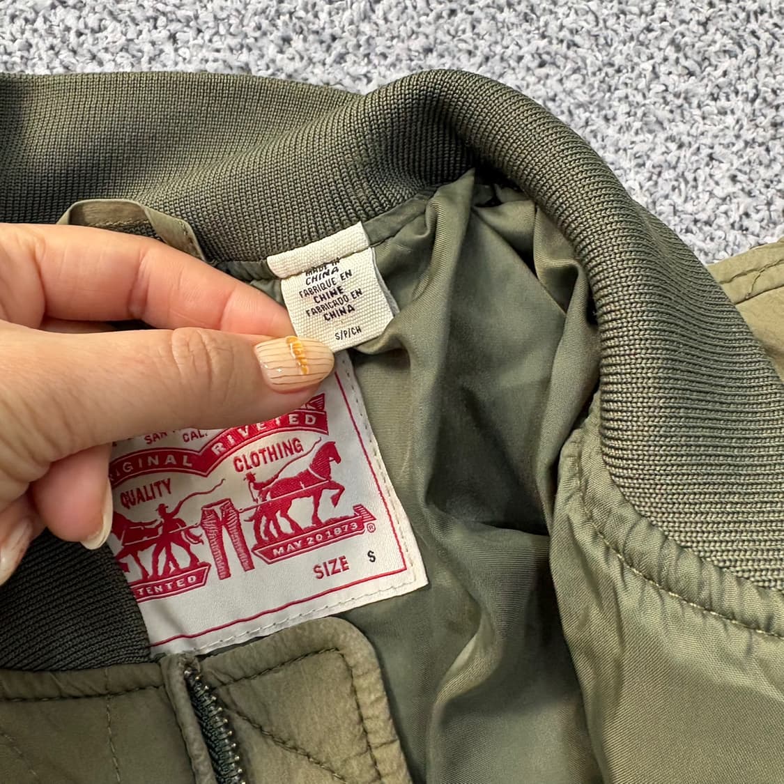 S 리바이스 여성 퀄팅 봄버 자켓 0331J 상품이미지2