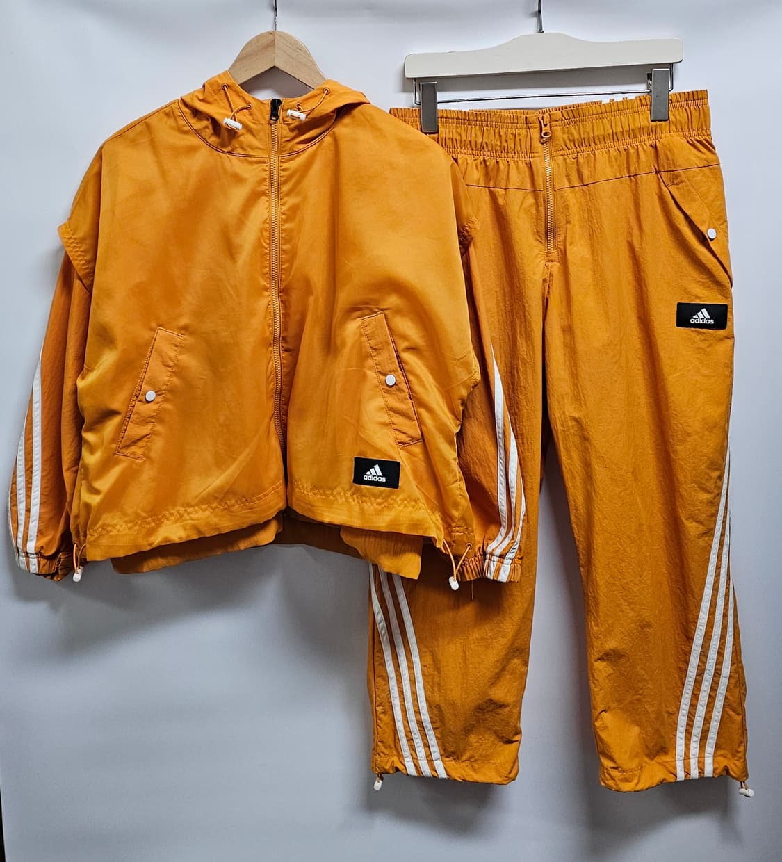 아디다스 여성 우븐 바람막이 트레이닝 셋업 M 상품이미지1