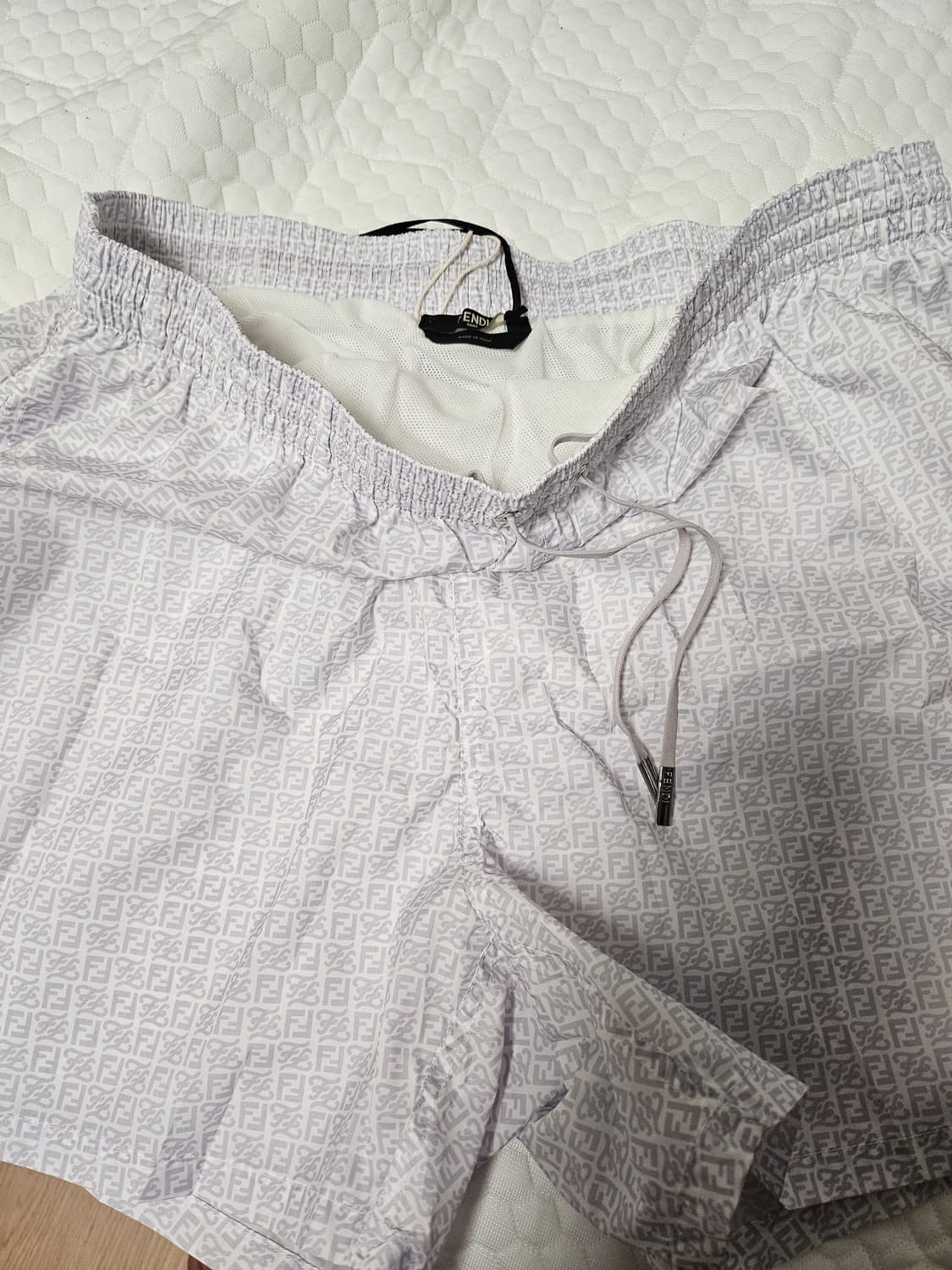 펜디수영복판매합니다 상품이미지1