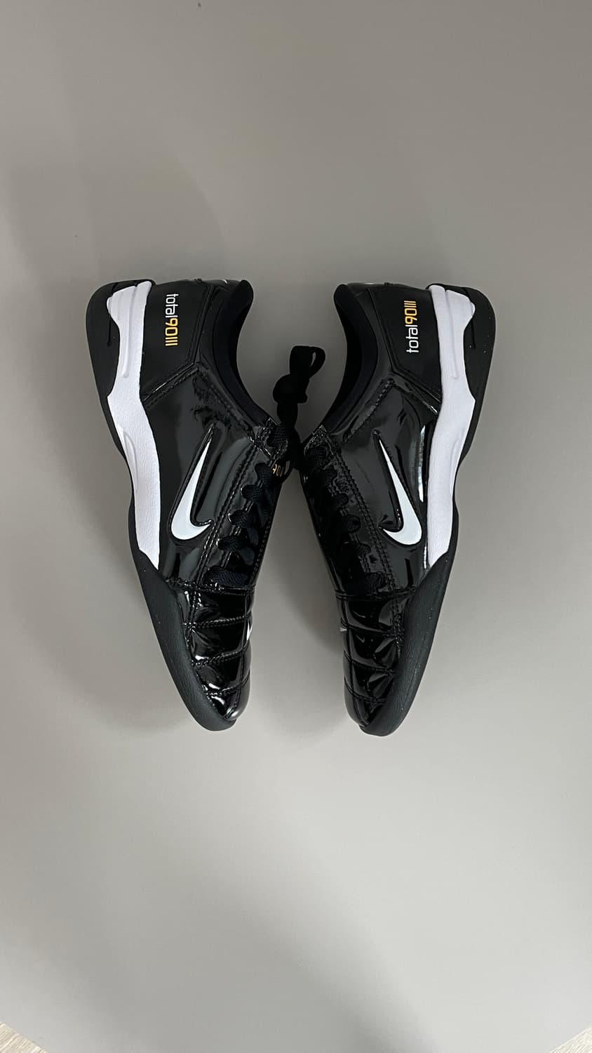 박스포함 새상품 나이키 토탈 90 3 블랙 235 상품이미지3