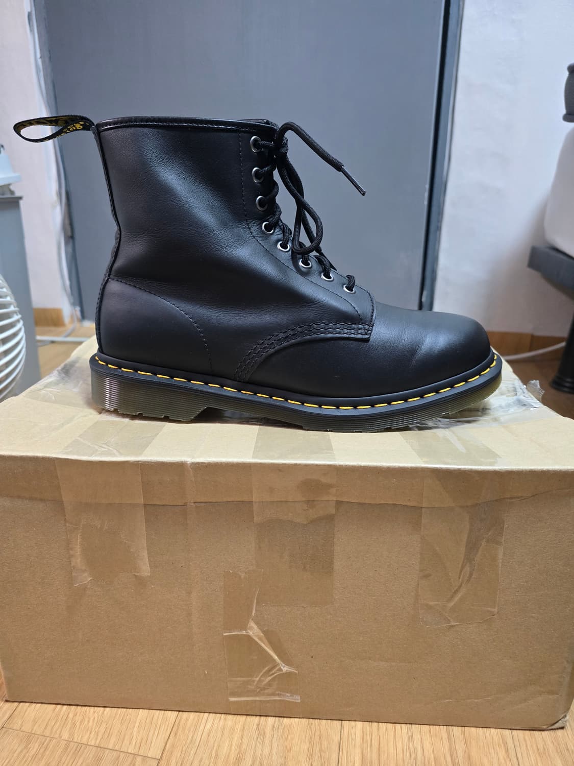 닥터마틴 1460 나파 (UK9/280) 상품이미지4