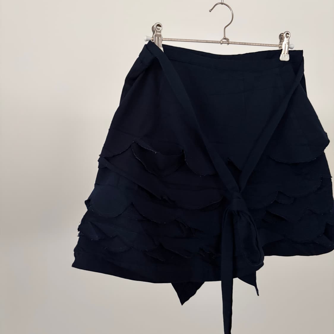 Scalloped Hem Wrap Skirt 상품이미지2