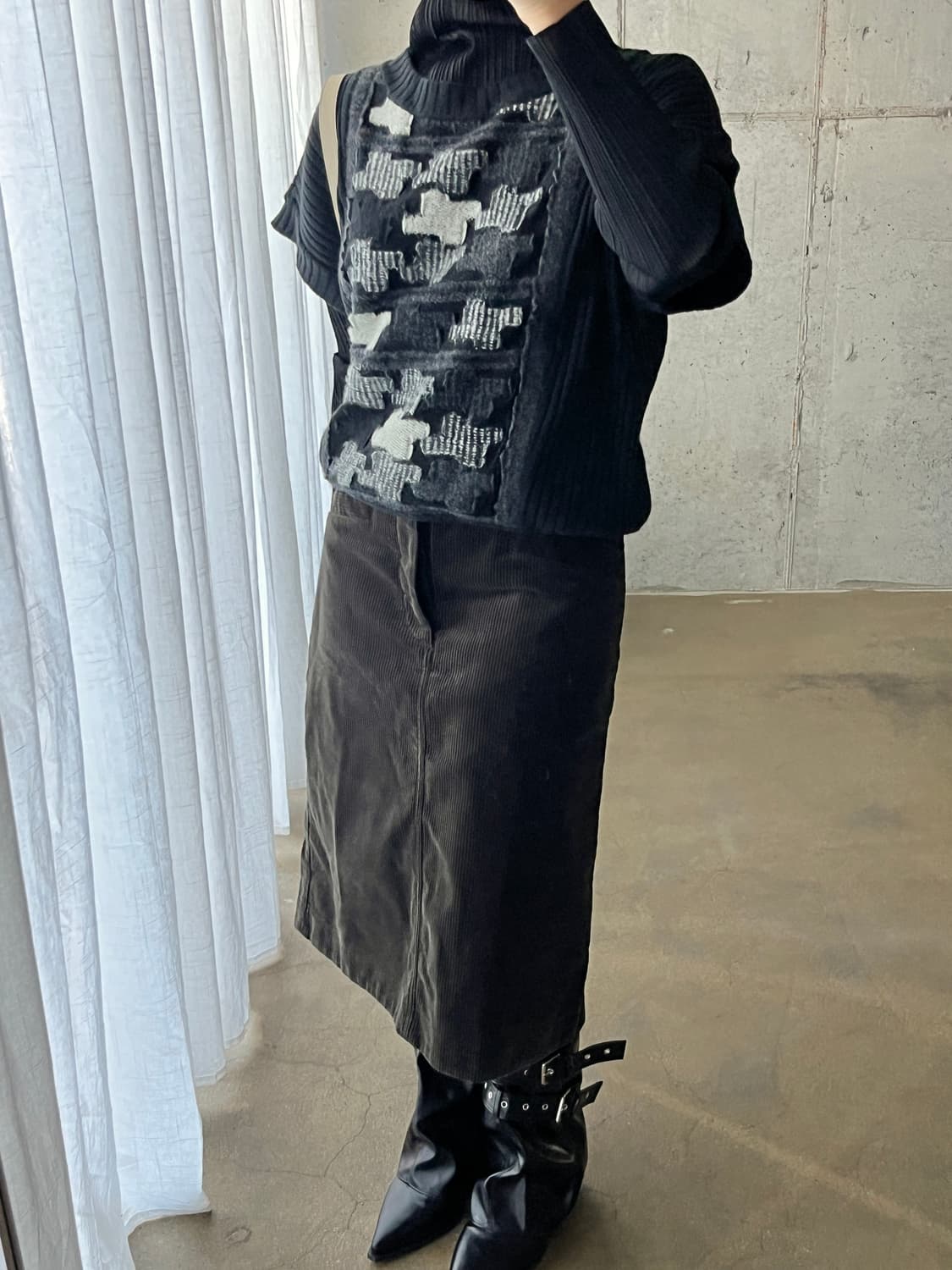 Hiroko Bis 히로코비스 텍스쳐 블락 니트 탑 상품이미지8