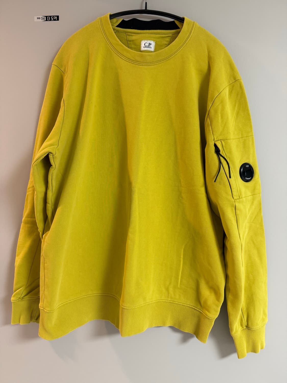 c.p. company 롱슬리브 노랑 상품이미지1