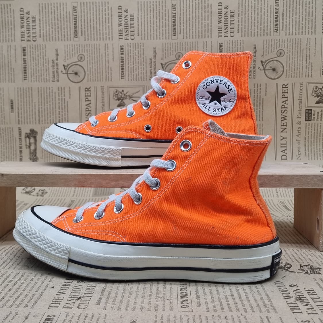컨버스 척테일러 70s 오렌지 하이탑245 상품이미지1