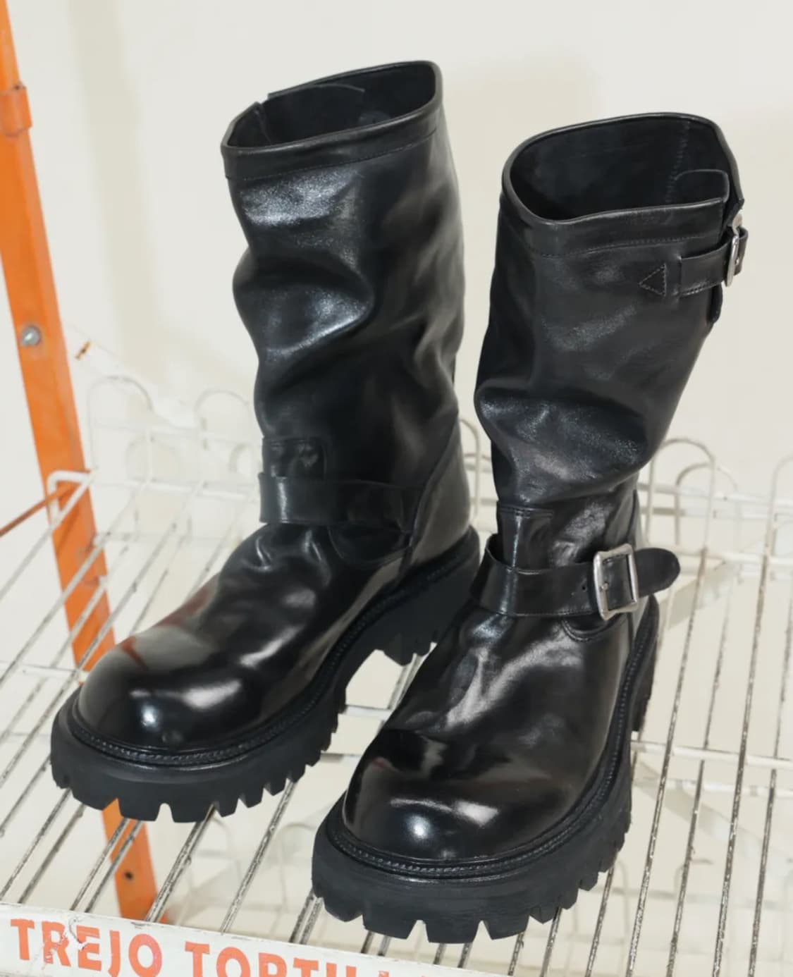 야세 6.5굽 페더 코만도솔 홀스하이드 엔지니어 부츠 블랙 상품이미지3