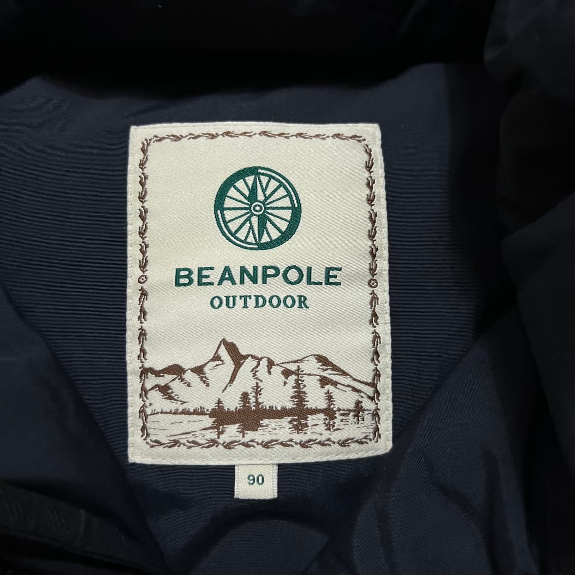 빈폴 아웃도어 덕다운 와펜 퍼후드 롱패딩 점퍼 [블랙] S/90 상품이미지6