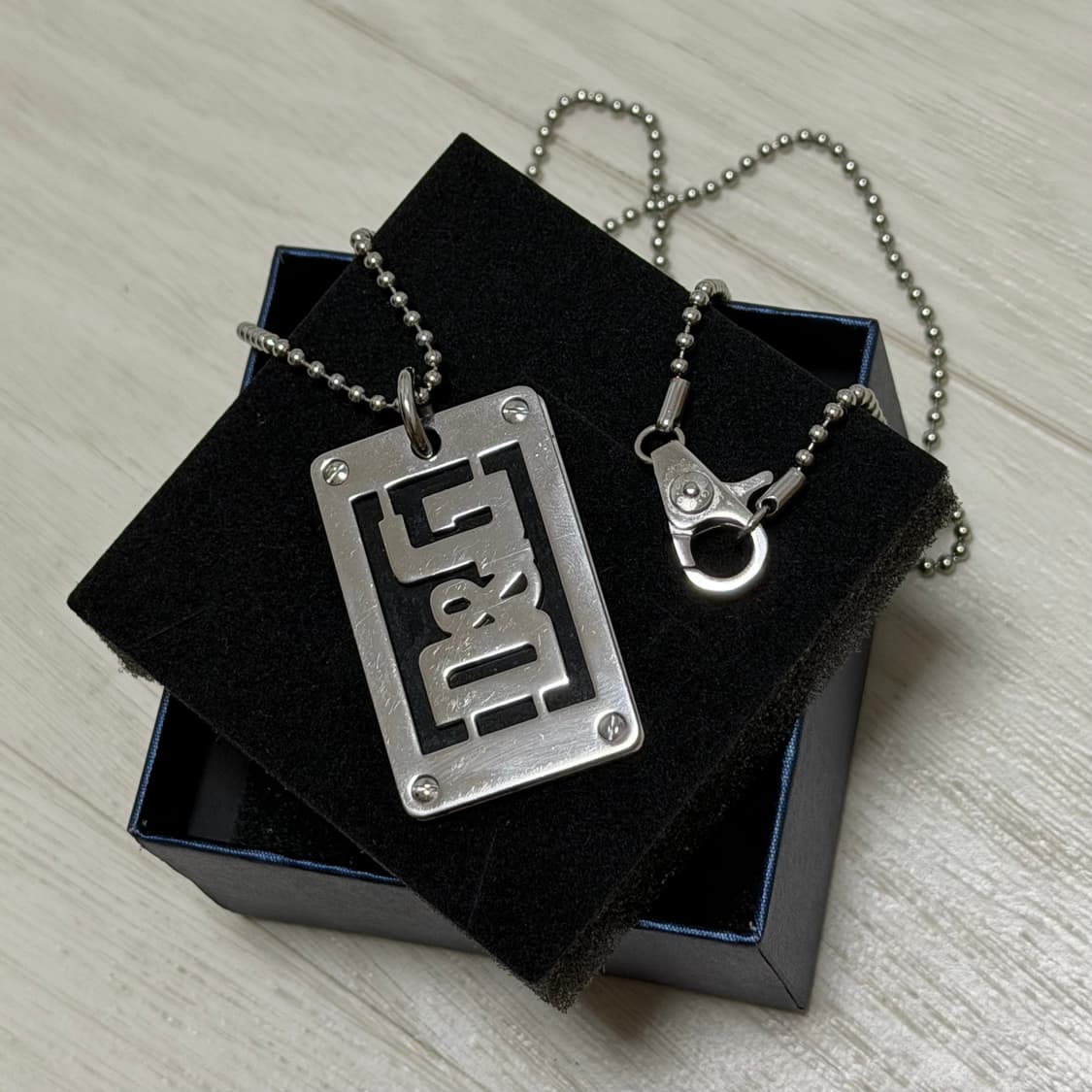 돌체앤가바나 실버 목걸이 상품이미지1