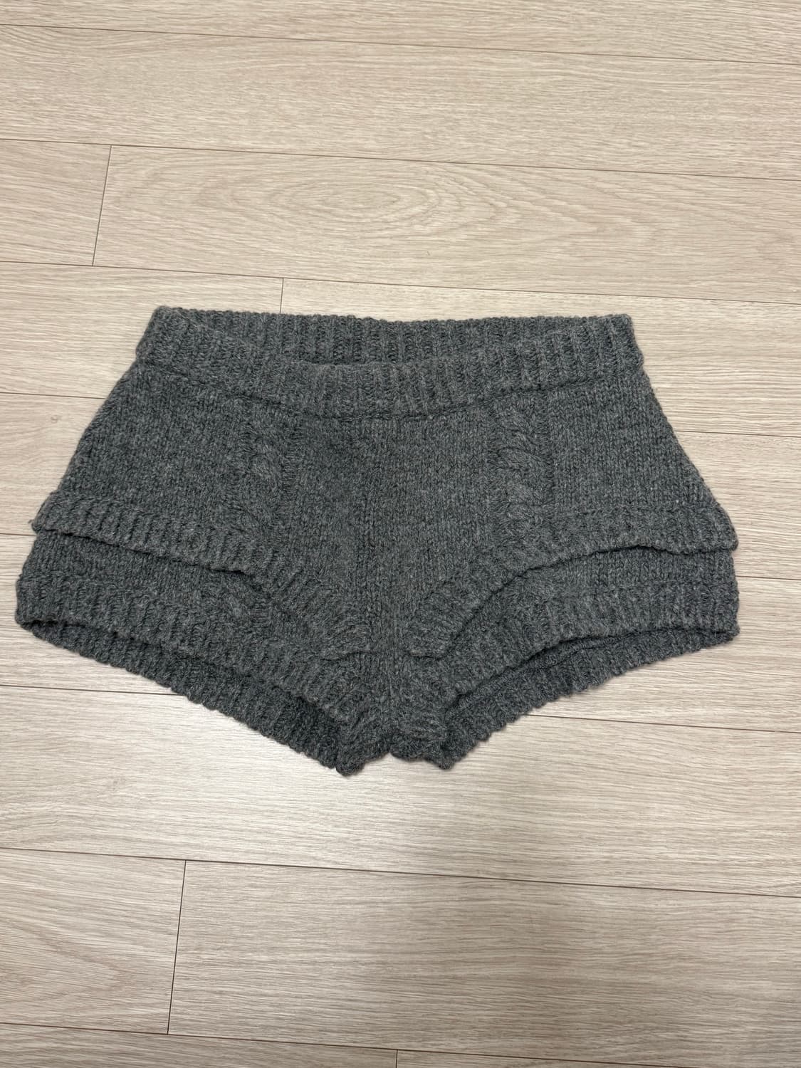 울리카 상투스 로프 니트 쇼츠 상품이미지2