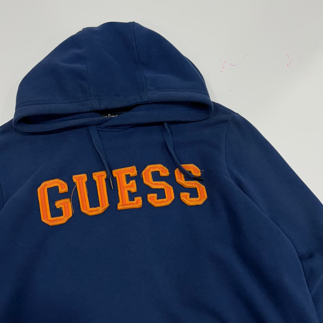 Guess 게스 오렌지 로고 네이비 후드  상품이미지4