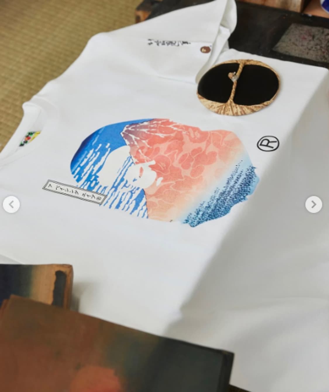 [S] 베이프 X 우키요에 "후지산36경" 빅사루 반팔티 블랙 상품이미지1