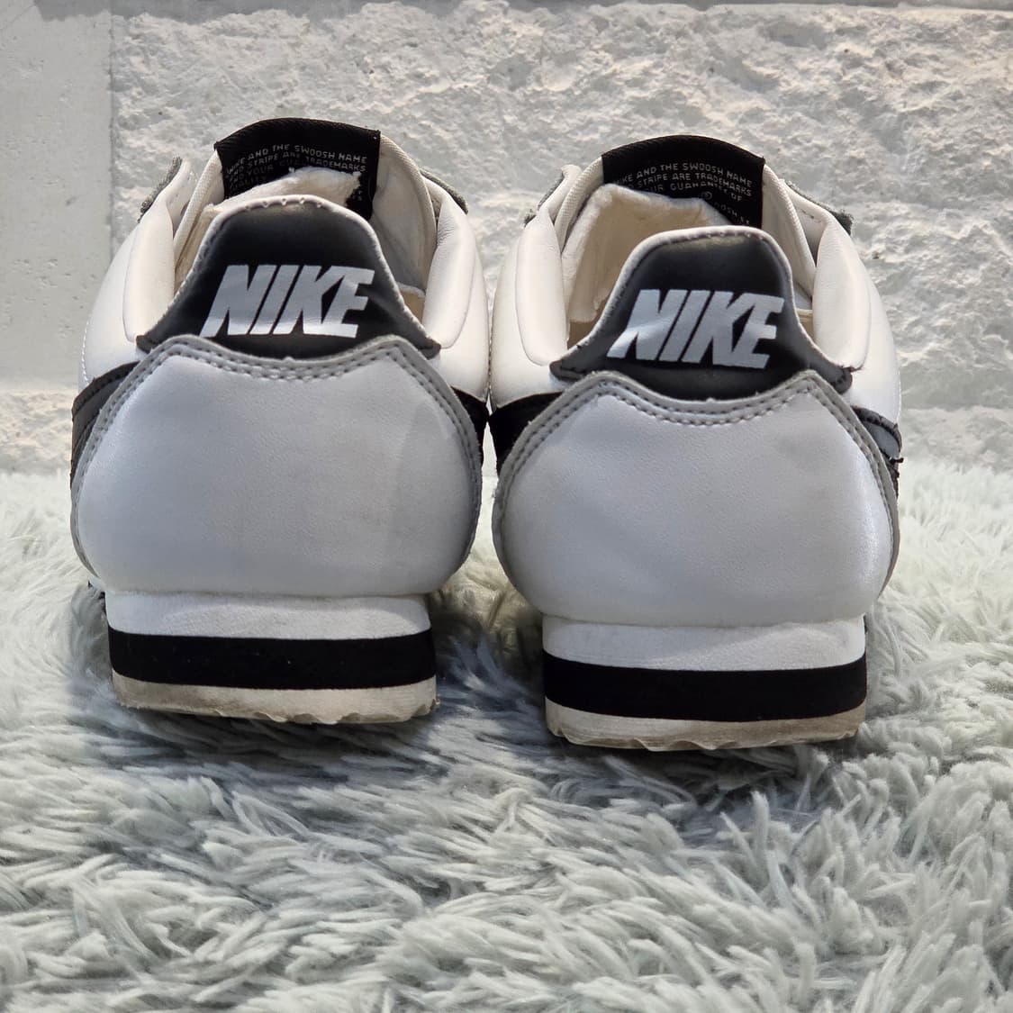 8w-25:나이키 클래식 코르테즈 레더 화이트 블랙 235mm 상품이미지3