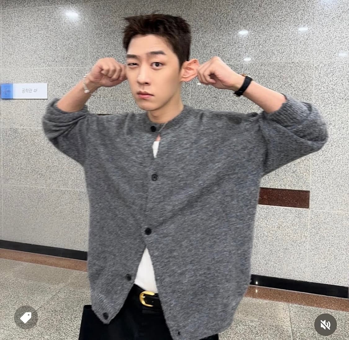 STU 라운드넥 가디건 그레이 상품이미지5