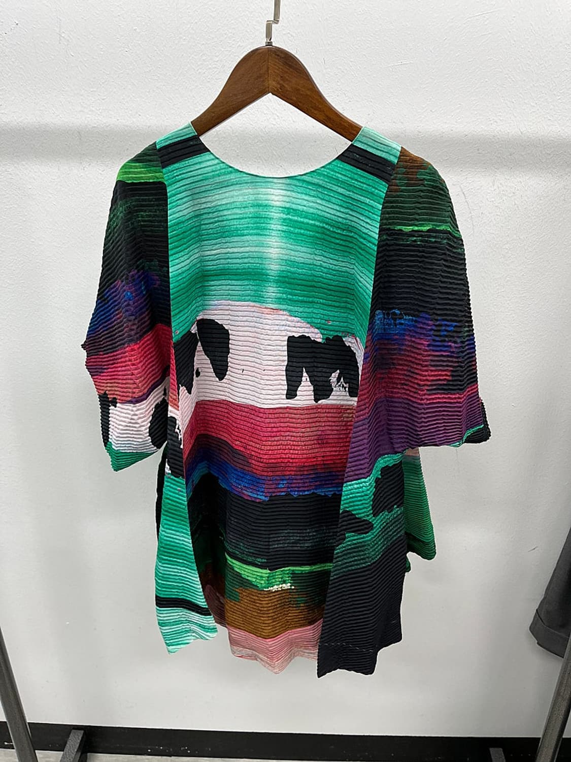 여) 이세이미야케 멀티컬러 반팔 상품이미지8