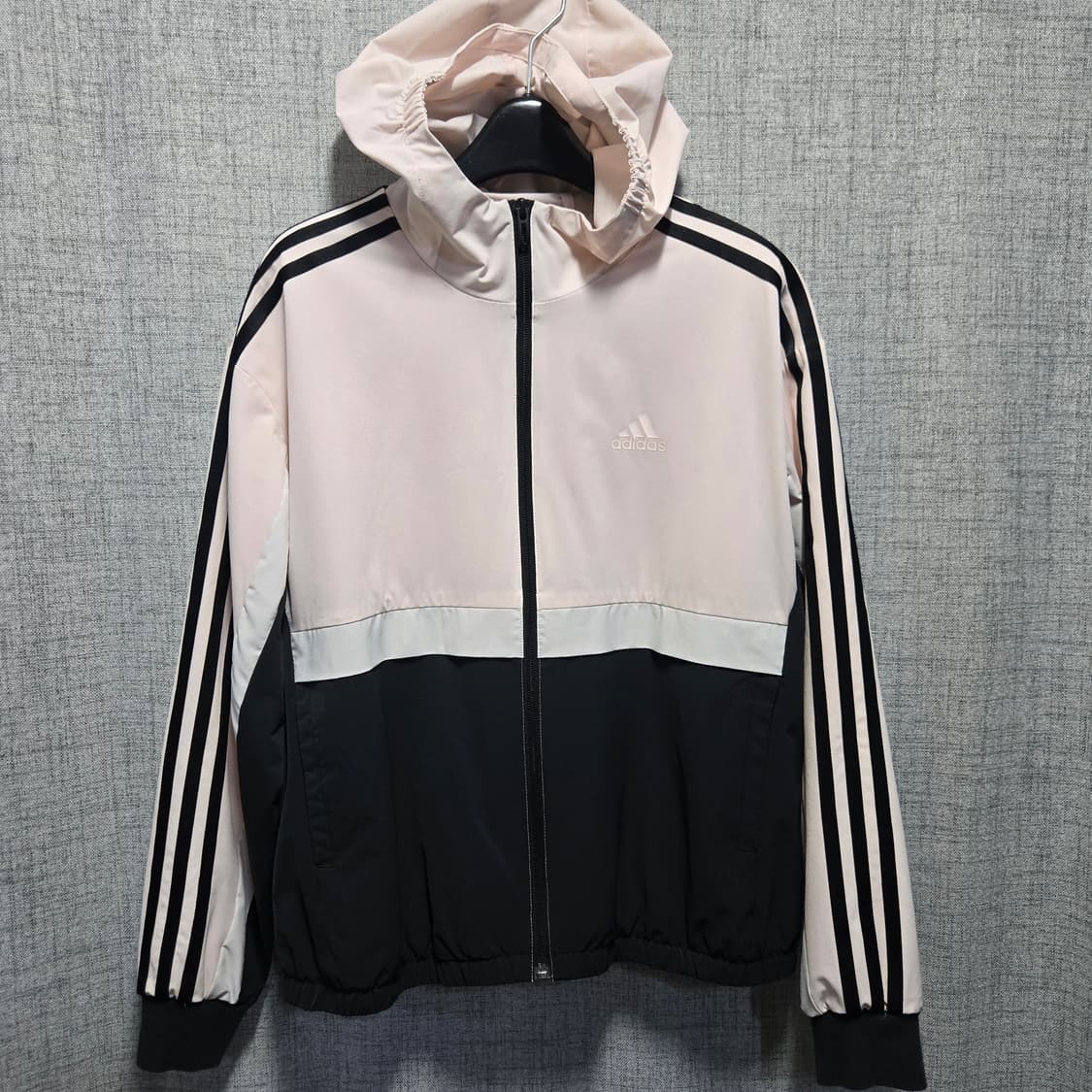 아디다스 여성 딸기우유 트랙탑 바람막이  상품이미지1