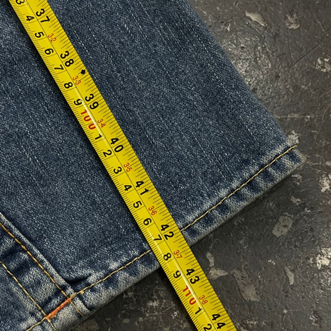 29 트루릴리젼 부츠컷 데님팬츠 상품이미지9